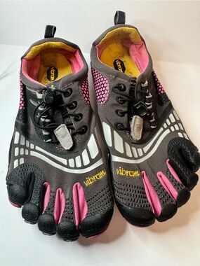 Vibram FiveFingers Pink Gray Barefoot Running Shoes Toe Shoes Women’s 40